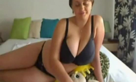 Big titted milf is deepthroating while rubbing her soaking wet pussy and eating fresh cum.