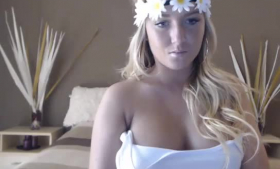 Beautiful blonde has a kink on younger couples who give her money to have threesomes