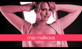 Mia Malkova slim blonde goddess lesbian sex