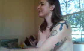 Punk Throbbing Ramming Her Slitt Ass On Webcam