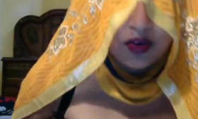 Busty blonde woman with a head scarf took off her clothes and started sucking dick like a pro slut