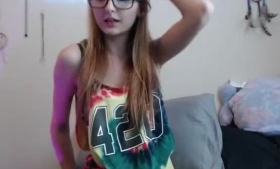 Stepdaughter with glasses deepthroating while anal starving.