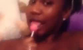 Black momie loves licking dirty slim blondes wet pussy